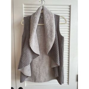 Favlux Sherpa Vest Women's Small Gray Taupe Textured Fleece Waterfall Faux Fur
